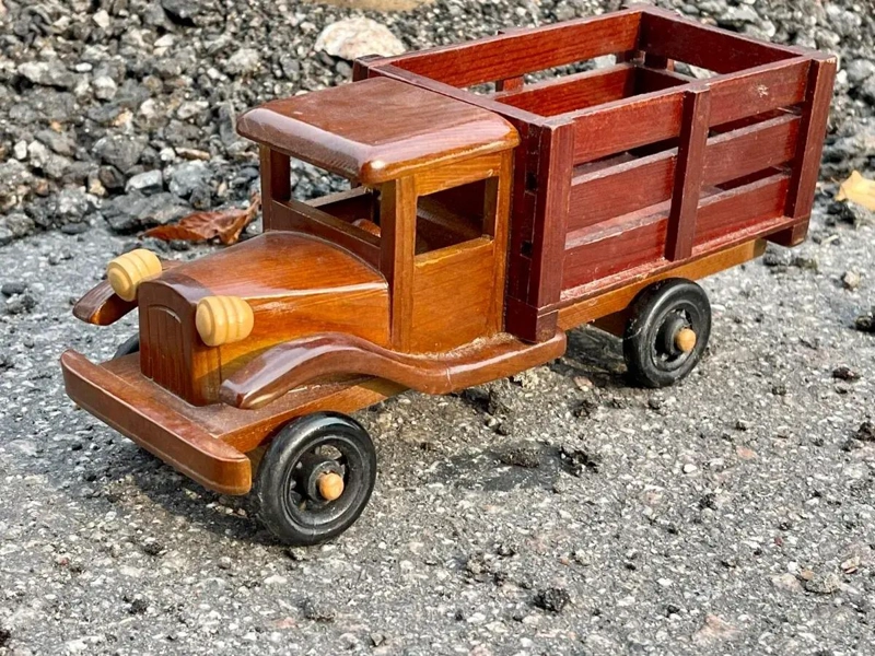 CAMION CLASICO ANTIGUO DE MADERA PARA NIÑOS MONTESSORI - 5