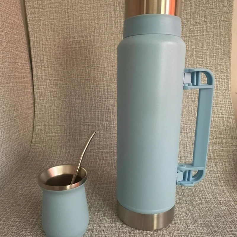 SET TERMO 1,2L CON MATE 160ML Y BOMBILLA ACERO INOXIDABLE - 4
