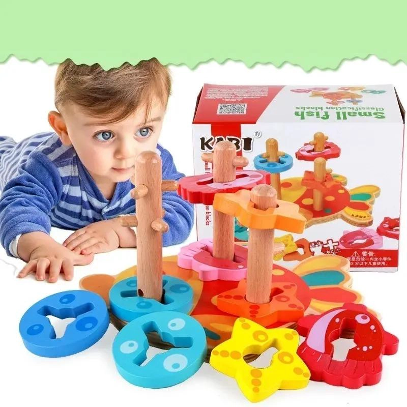 JUGUETE DIDACTICO DE MADERA TORRE PEZ APILABLE - 1