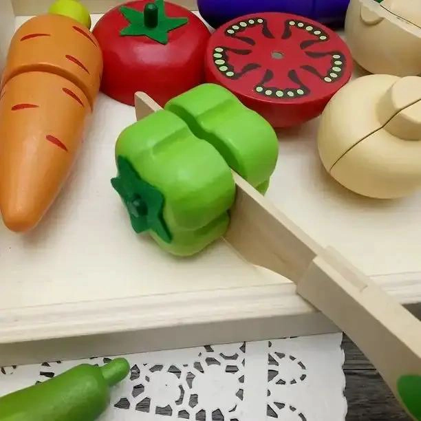 SET DE BANDEJAS PARA CORTAR VERDURAS DE MADERA CON IMAN - 3