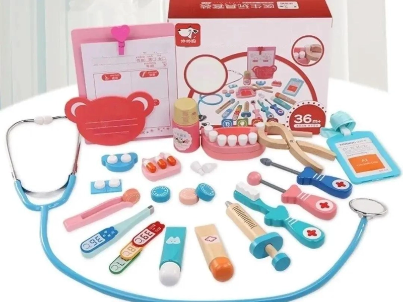 SET DE JUEGO DE ROLES DOCTOR Y DENTISTA EN MADERA - 2