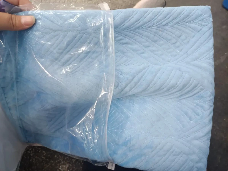 CUBRE SOFA MAT RELIEVE 5 FUNDAS PARA SOFA DE 3 CUERPOS - 2