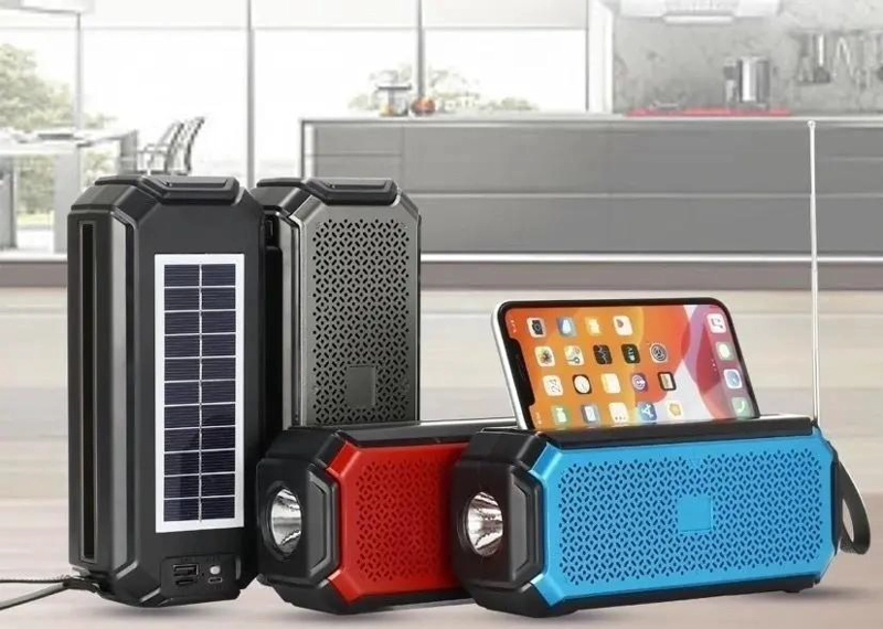 PARLANTE BLUETOOTH RECARGABLE CON RADIO Y LECTOR USB - 3