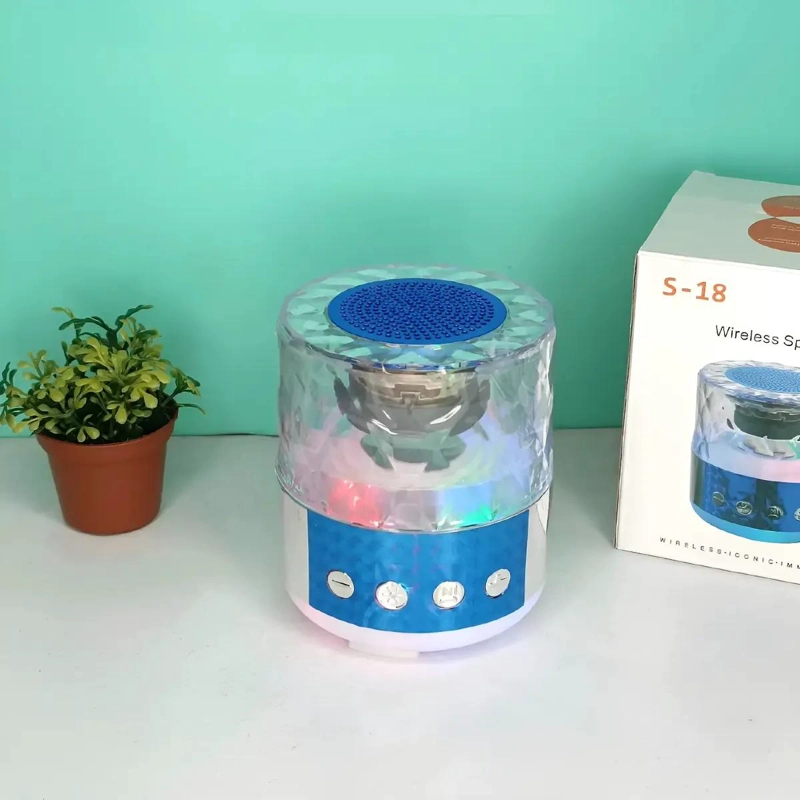 PARLANTE INALAMBRICO PORTATIL S-18 CON SONIDO POTENTE - 3