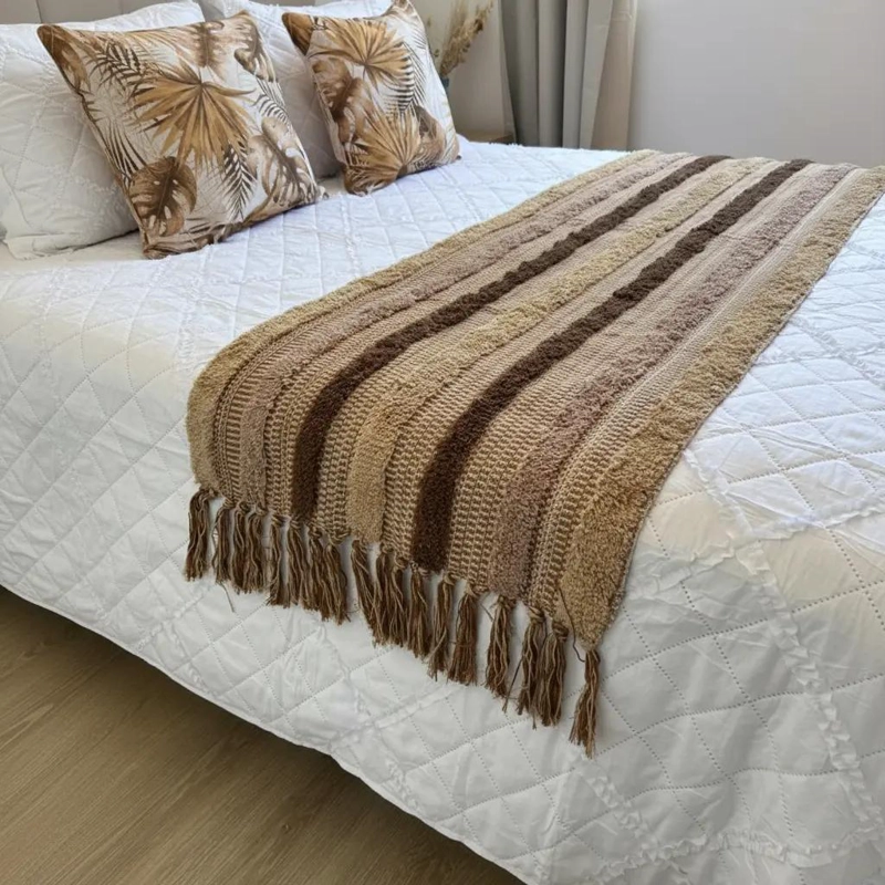 PIECERA BOHO CON DISEÑO DE RAYAS EN TONOS TIERRA - 2
