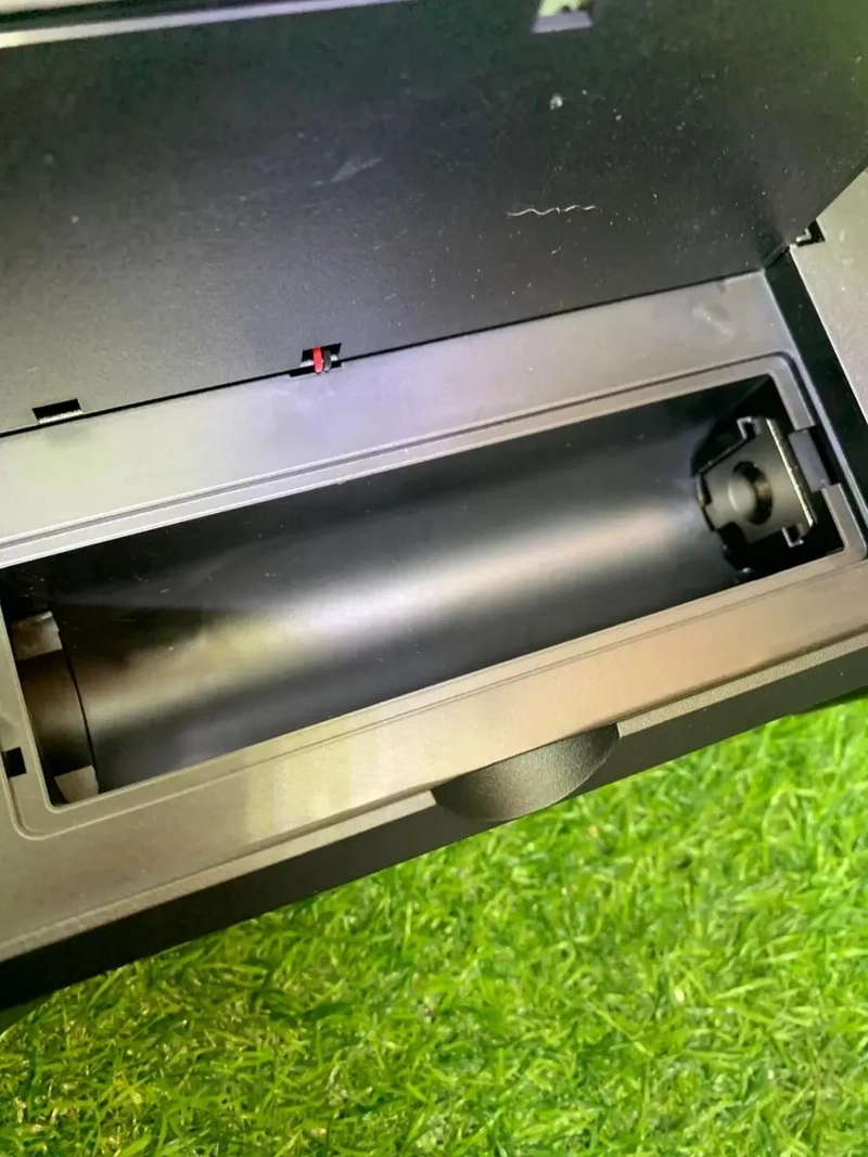 PARLANTE SOLAR RECARGABLE CON LINTERNA, RADIO Y USB - 5