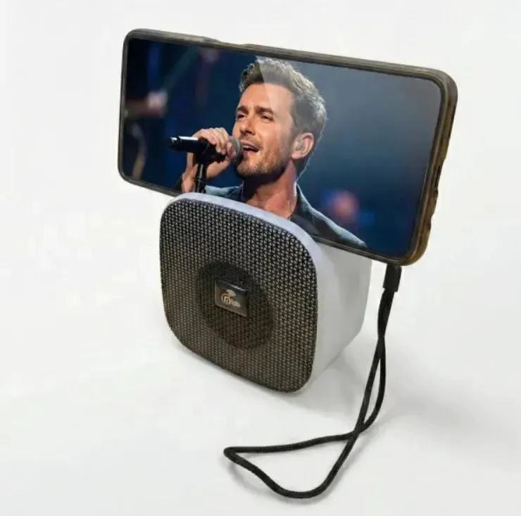 PARLANTE MINI FLAMING CUBE CON RADIO FM NEGRO - 3