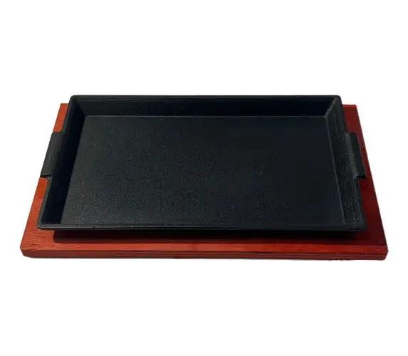 PLATO RECTANGULAR DE HIERRO FUNDIDO CON BASE DE MADERA DE 27 CM - 1