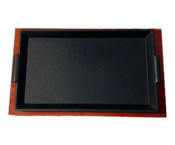 PLATO RECTANGULAR DE HIERRO FUNDIDO CON BASE DE MADERA DE 27 CM - 2