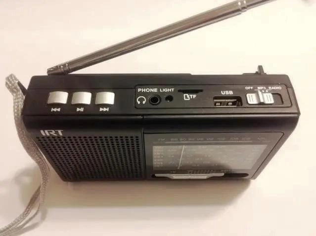 RADIO PORTATIL AM/FM SW 9 BANDAS CON USB Y MICRO SD - 3