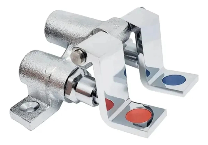 LLAVE PEDAL DOBLE PARA AGUA FRIA Y CALIENTE INDUSTRIAL - 1
