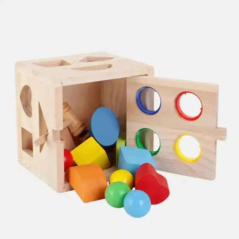 CUBO DIDACTICO MULTI ENCAJE PARA MARTILLAR DE MADERA - 1