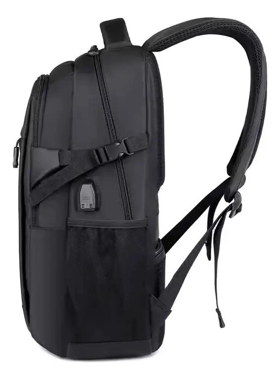 MOCHILA PARA NOTEBOOK 17 L CON PUERTO USB RESISTENTE AL   - 3