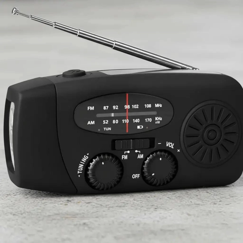 RADIO DE EMERGENCIA AM FM CON CARGA SOLAR Y USB - 3