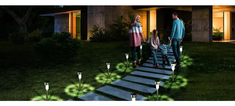 20 FOCOS SOLARES PARA JARDIN CON ESTACAS - 5