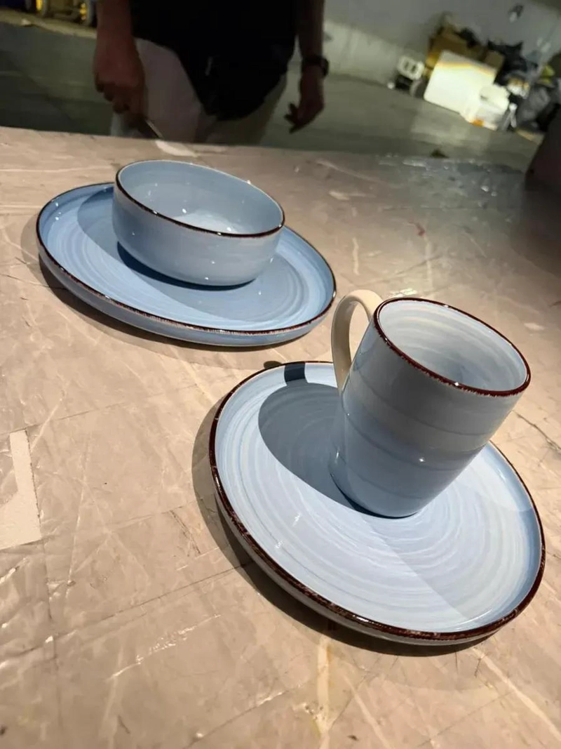 SET DE VAJILLA COMPLETO DE CERAMICA 16 PIEZAS - 4