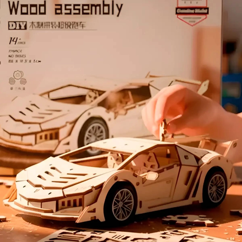 AUTO ARMABLE 3D DE MADERA CON 114 PIEZAS - 1