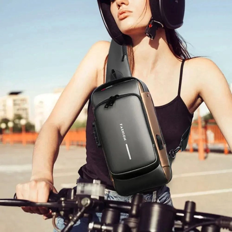 BOLSO DE HOMBRO CRUZADO PARA HOMBRE CON PUERTO USB - 3