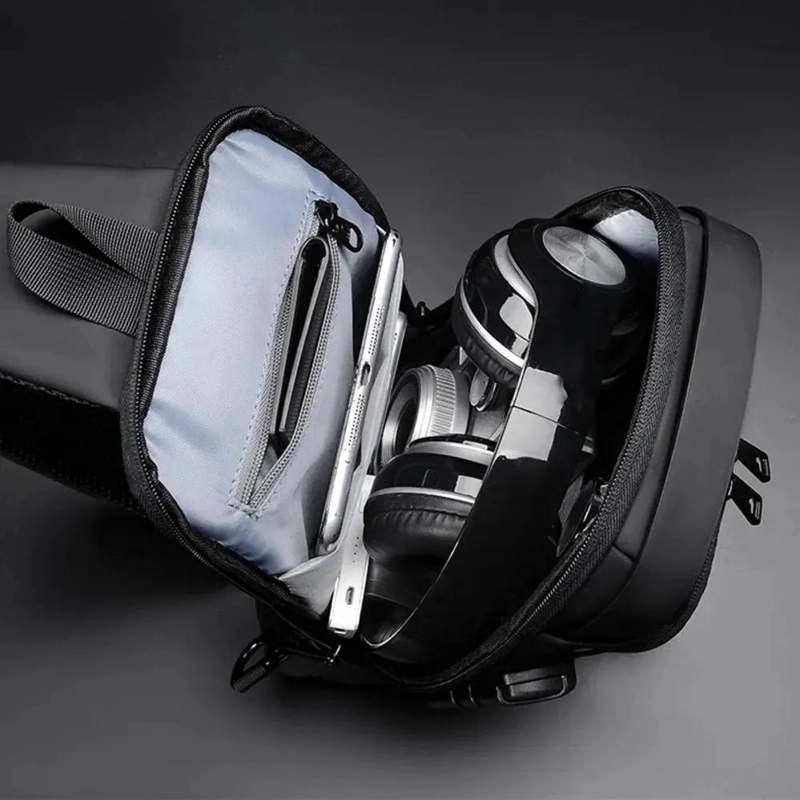 BOLSO DE HOMBRO CRUZADO PARA HOMBRE CON PUERTO USB - 5