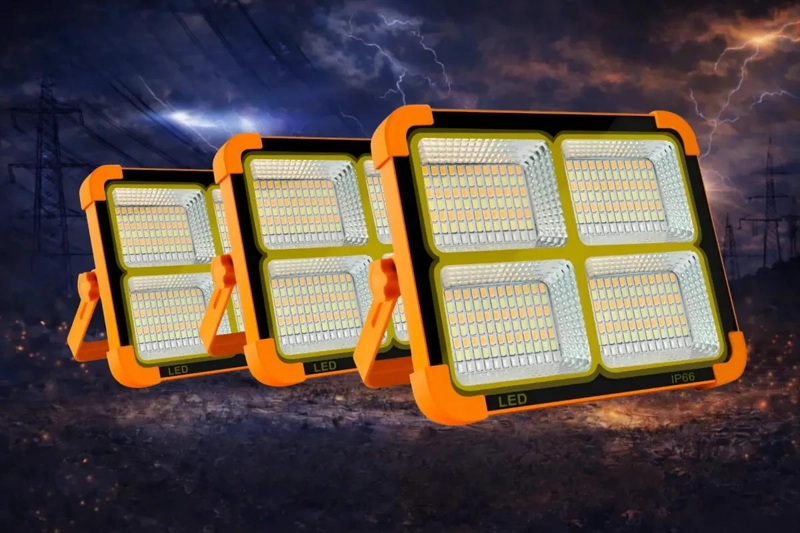 FOCO SOLAR LED DE EMERGENCIA PACK 3 CON USB-C Y IP66 - 1
