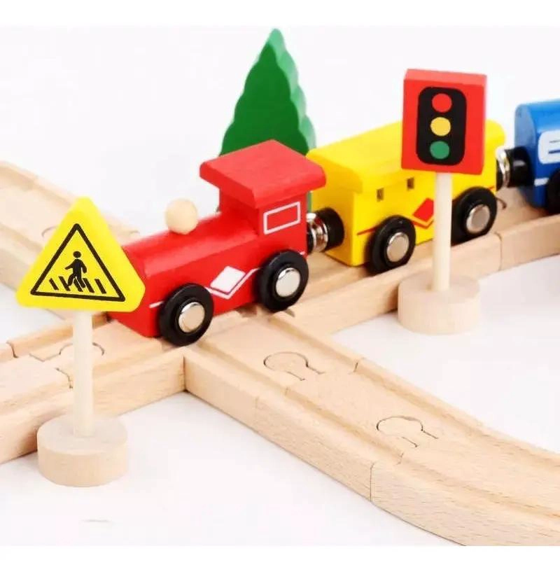 PISTA DE AUTO Y TREN DE MADERA DIDACTICA - 4