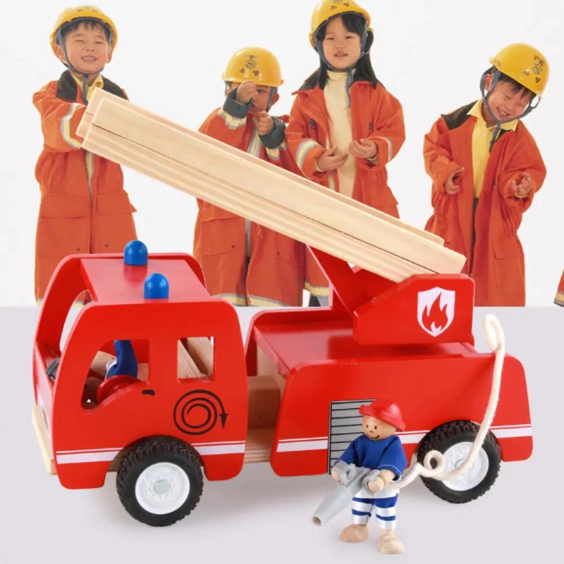 CAMION DE BOMBEROS DE MADERA PARA JUEGO DE ROL - 5