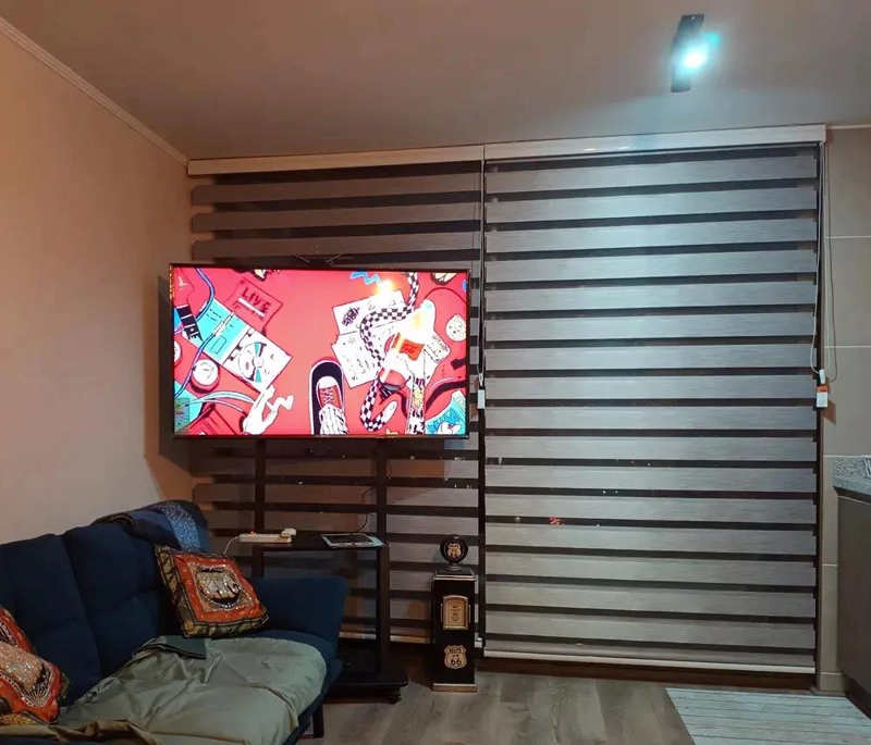 SOPORTE MOVIL PARA TV DE 32 A 70 PULGADAS CON RUEDAS - 2