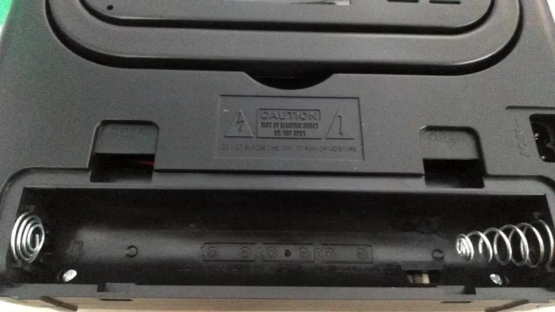 RADIO FM PORTATIL ANALOGICA AWFML4 - 3