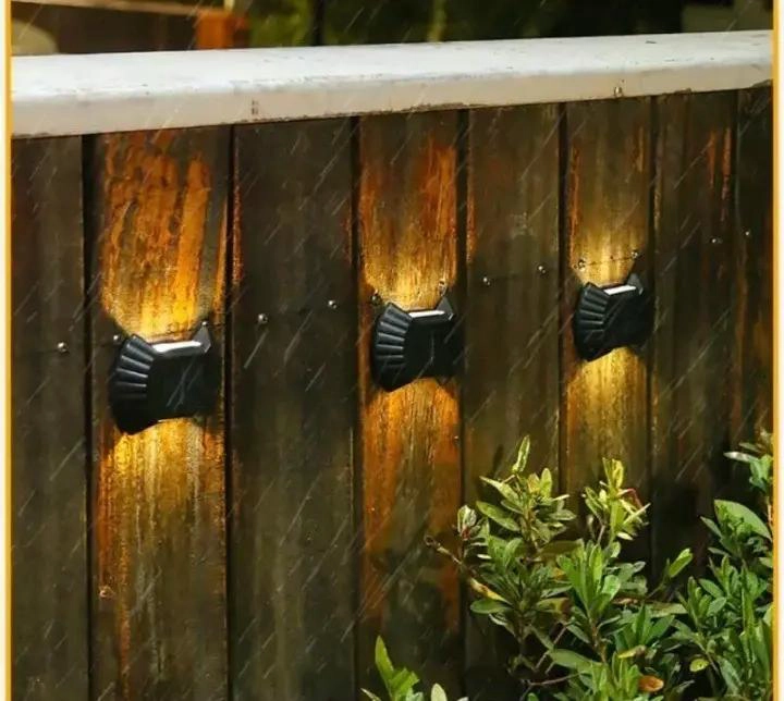KIT 4 LUCES SOLARES PARA PATIO Y JARDIN - 1
