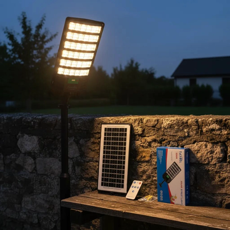 FOCO SOLAR LED PARA POSTE 1200W CON SENSOR Y CONTROL - 1