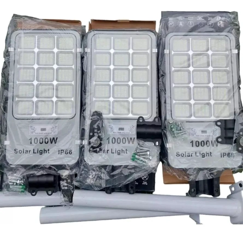 FOCO SOLAR 1000W CON SENSOR DE MOVIMIENTO IP66 - 1