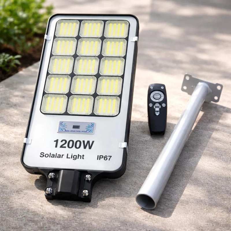 FOCO SOLAR EXTERIOR 1200W LUZ FIJA CON SOPORTE METALICO - 5
