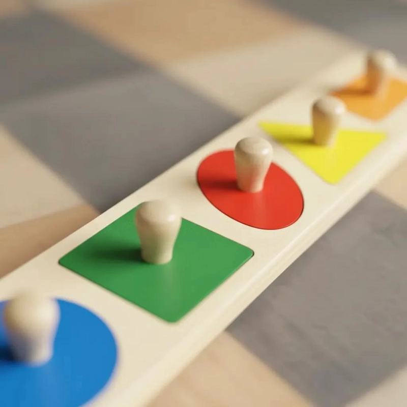 TABLERO MONTESSORI CON FIGURAS GEOME TRICAS PARA NIÑOS - 2