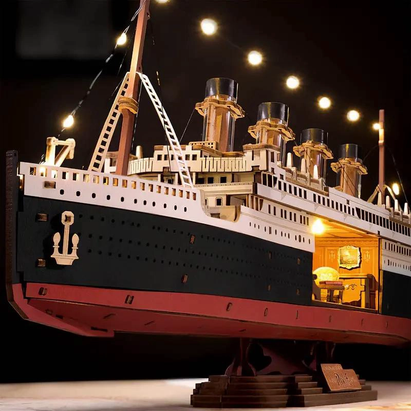 PUZZLE 3D BARCO TITANIC 1912 MODELO DETALLADO - 2