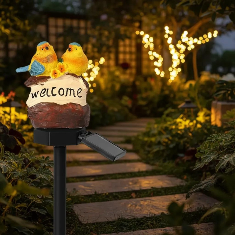 LAMPARA SOLAR DE JARDIN CON ESTACA Y DISEÑO DE PAJARITOS - 1