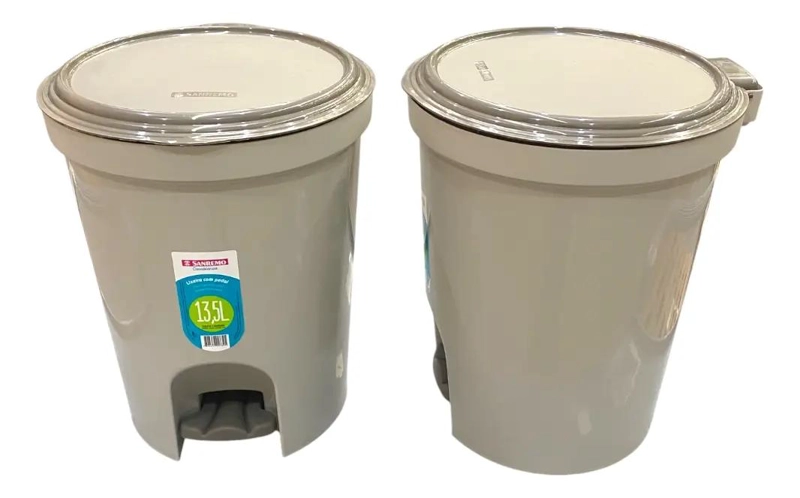 BASURERO PLASTICO CON TAPA Y PEDAL 13,5 LITROS - 2
