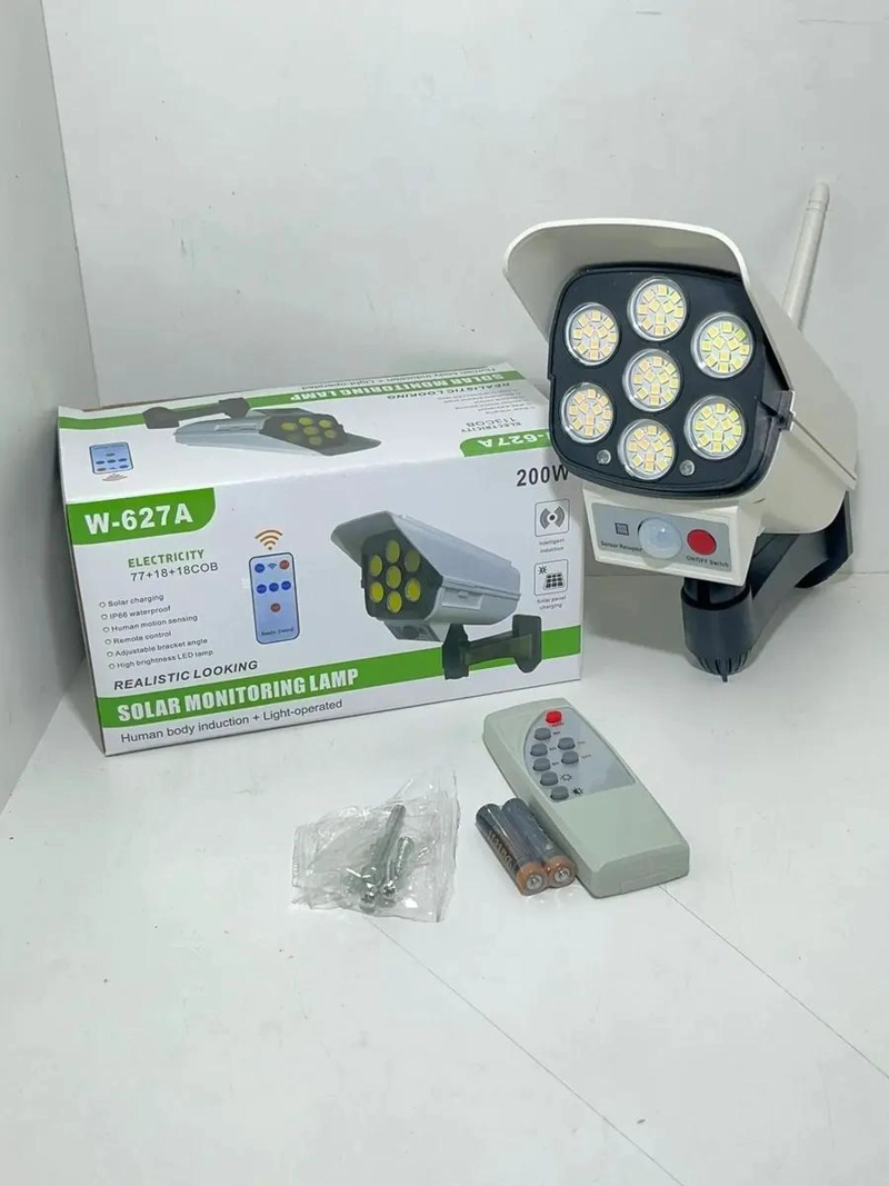 FOCO SOLAR CON SENSOR DE MOVIMIENTO 200W TIPO CAMARA - 3