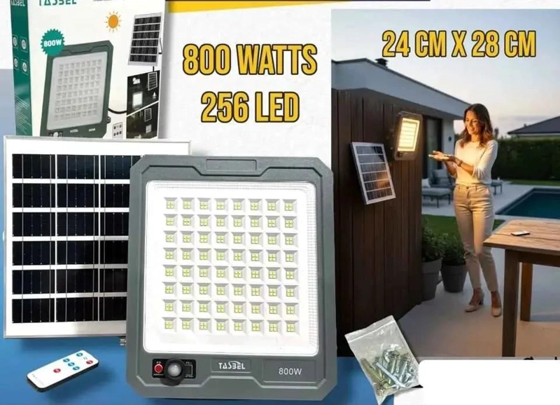 REFLECTOR SOLAR 800W CON PANEL Y LUZ POTENTE - 3