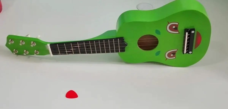 GUITARRA DE MADERA PARA NIÑOS PRIMERIZA - 4