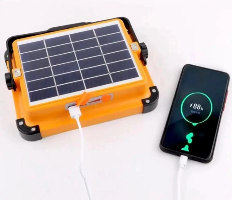 FOCO REFLECTOR SOLAR RECARGABLE PARA INTERIOR Y EXTERIOR - 4