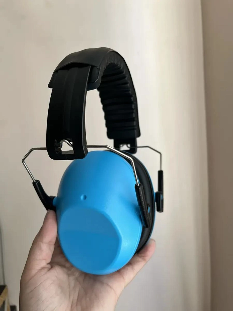 AURICULARES CON CANCELACION DE RUIDO PARA NIÑOS Y JOVENES - 2