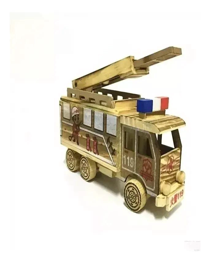 AUTO DE BOMBEROS DE MADERA PARA NIÑOS MONTESSORI - 3