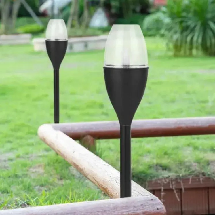 SET 10 FOCOS LED SOLAR CON ESTACA PARA JARDIN - 4