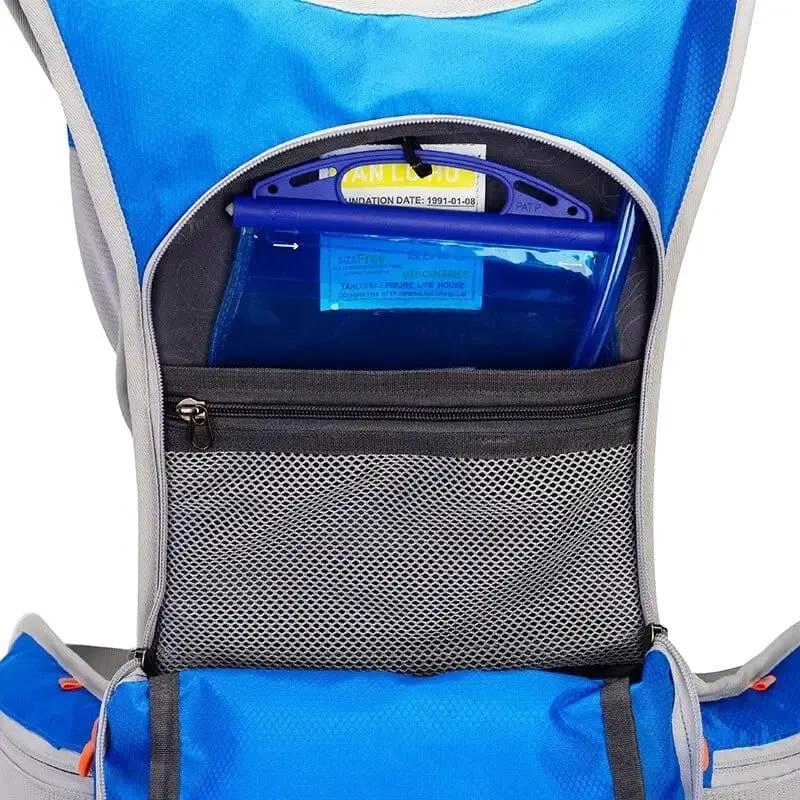 MOCHILA DEPORTIVA CON BOLSA DE HIDRATACION 2L - 2