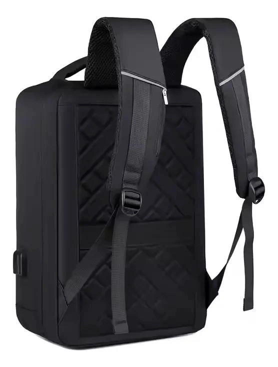 MOCHILA MINIMALISTA PARA NOTEBOOK 21L CON PUERTO USB - 4