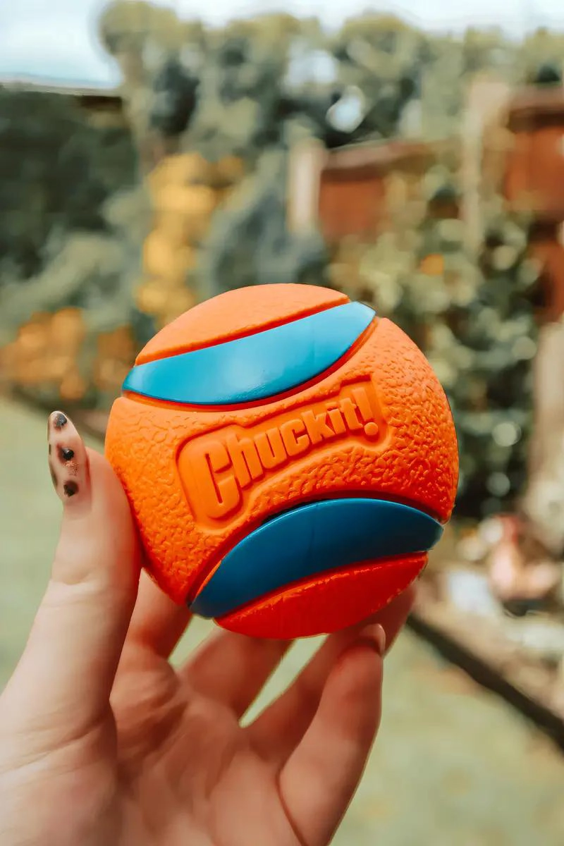 PELOTA ULTRA BALL GRANDE Y RESISTENTE PARA JUEGOS ACTIVOS - 3