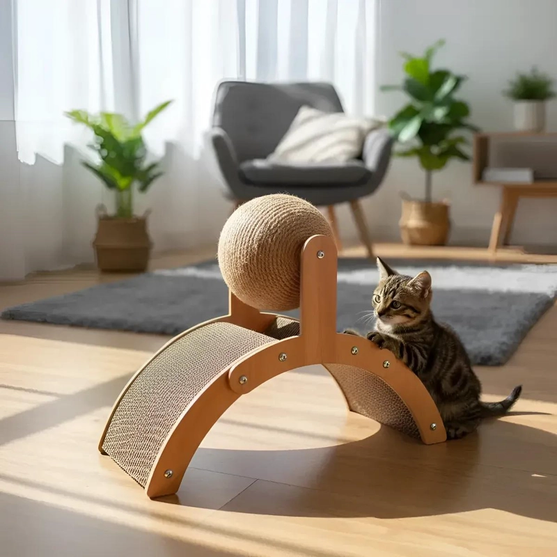 GENÉRICO RASCADOR VERTICAL PARA GATOS CON ARCO Y BOLA INTERACTIVA