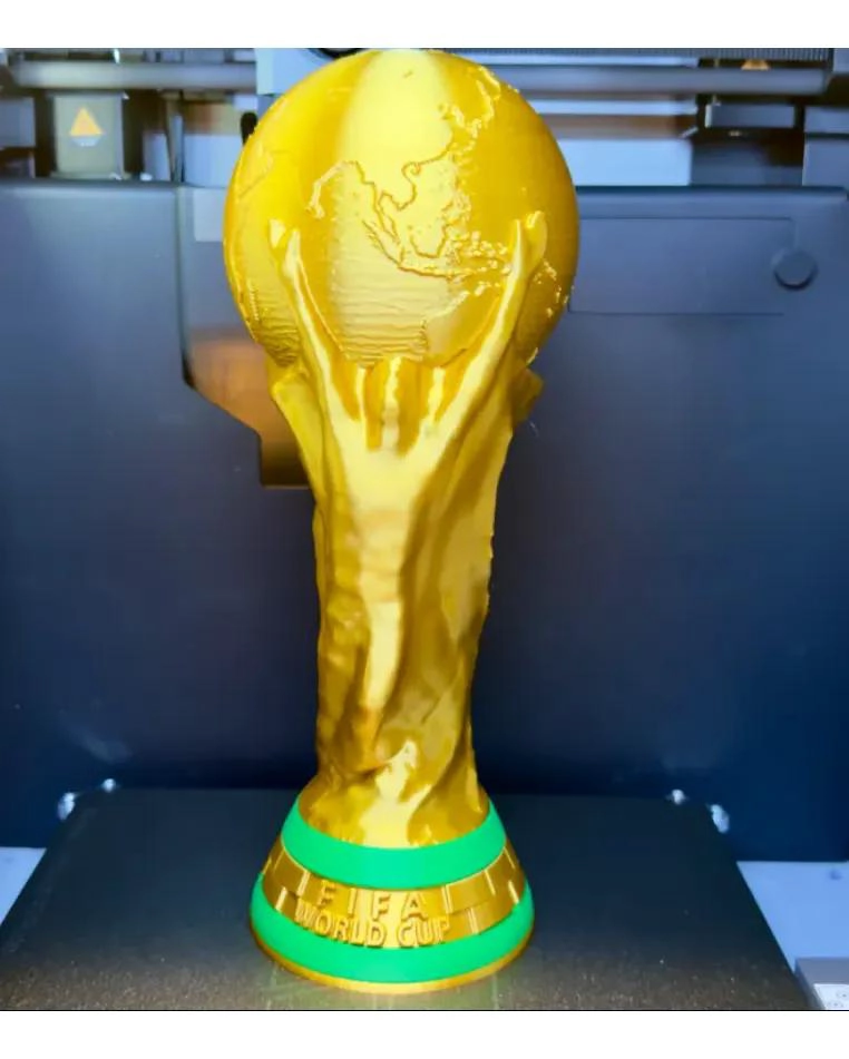 FIGURA DECORATIVA TEMATICA COPA MUNDIAL PARA EXHIBICION - 3