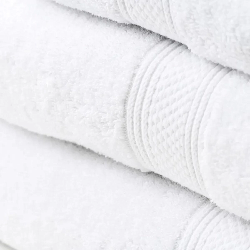 TOALLON DE BAÑO LISO COLOR BLANCO DE 76 CM - 1