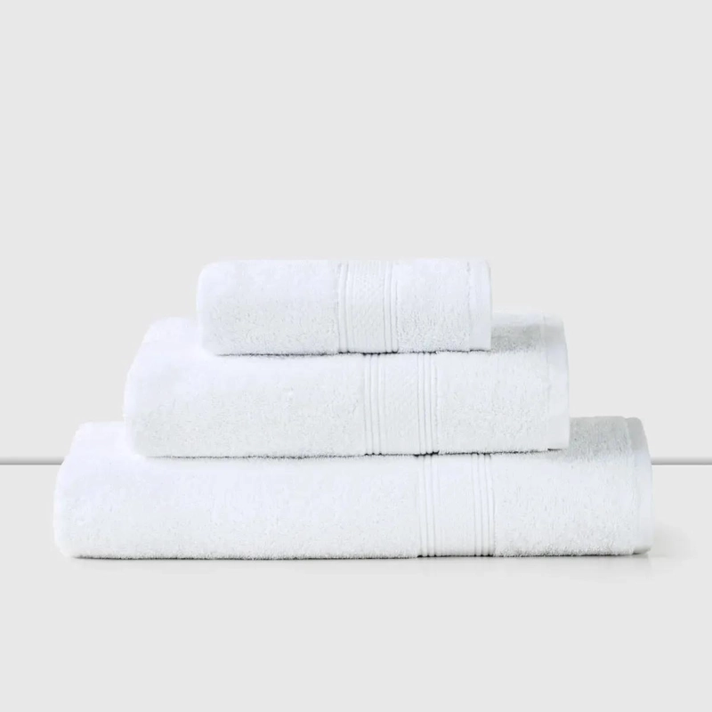 TOALLON DE BAÑO LISO COLOR BLANCO DE 76 CM - 2